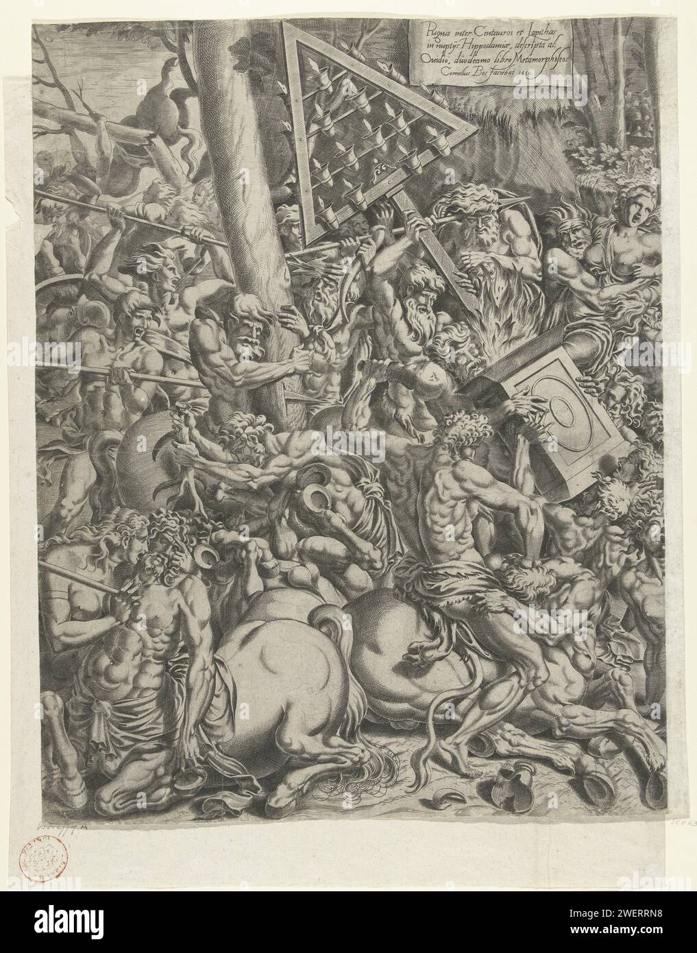 Bataille entre Lapithen et Centauren, partie gauche, Cornelis Bos, d'après Luca Penni, 1550 impression horrible bataille entre les centaures et les lapithen. Les Lapithen célèbrent le mariage de leur roi Pirithoüs et Hippodamea. Les siècles qui sont invités commencent une bataille sanglante et tentent de kidnapper la mariée. Tout ce que l'on peut avoir entre vos mains est utilisé comme une arme. Beaucoup de cents sont tués avec des lances. Gravure sur papier combat des Lapithes et des centaures au mariage de Pirithous et Hippodamia Banque D'Images