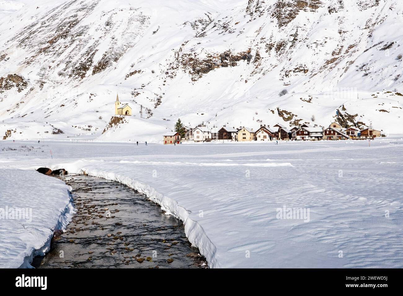 Paysage hivernal de la plaine de Riale dans la vallée de Formazza Banque D'Images