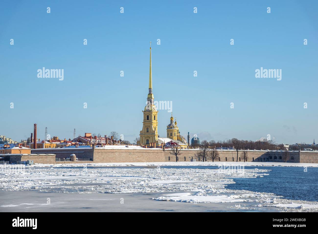 Journée de printemps dans le centre historique de St. Petersburg, Russie Banque D'Images