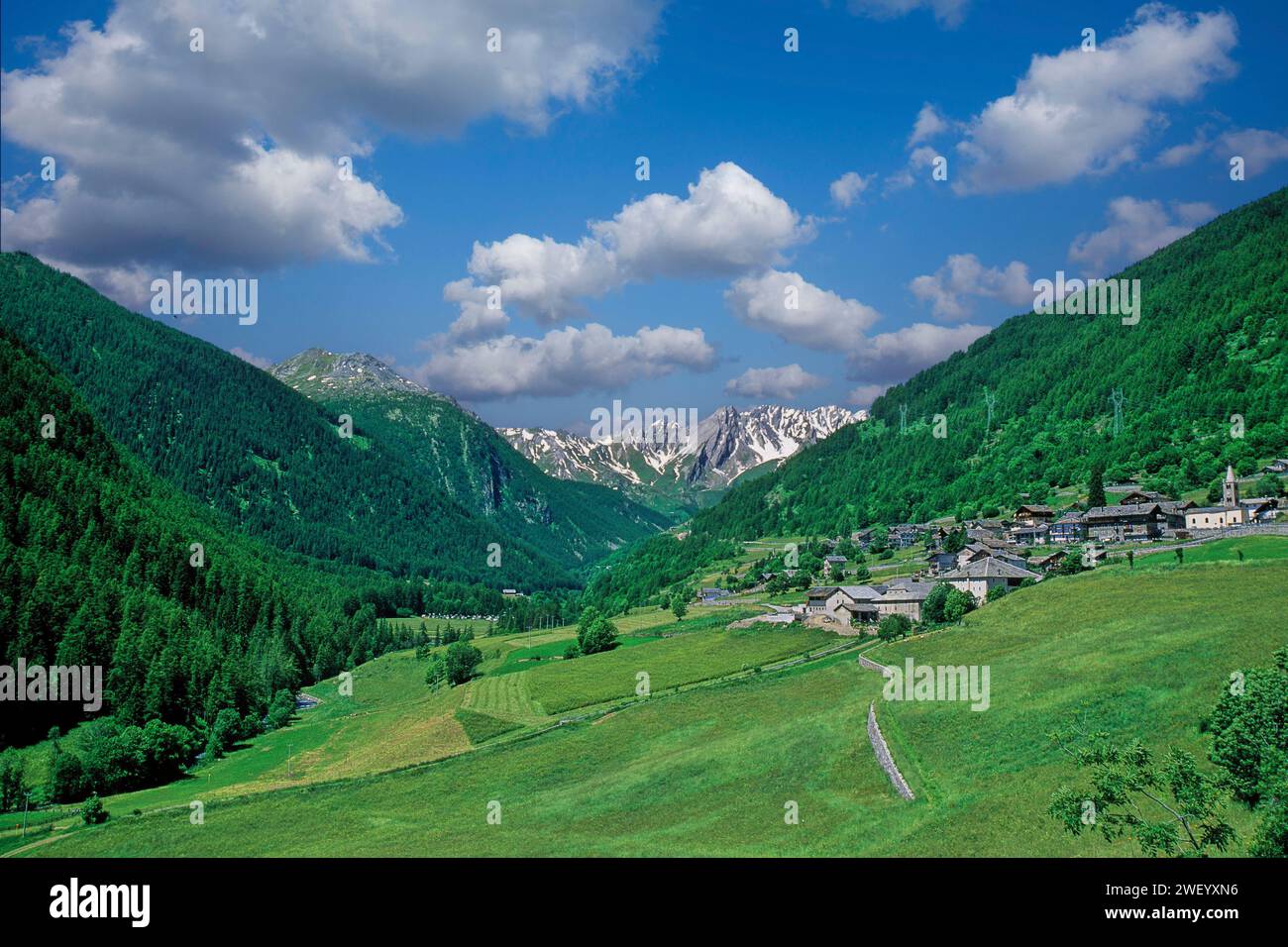 Italie Valle d'Aoste Valle del Gran San Bernardo Saint Oyen - Paysage Banque D'Images