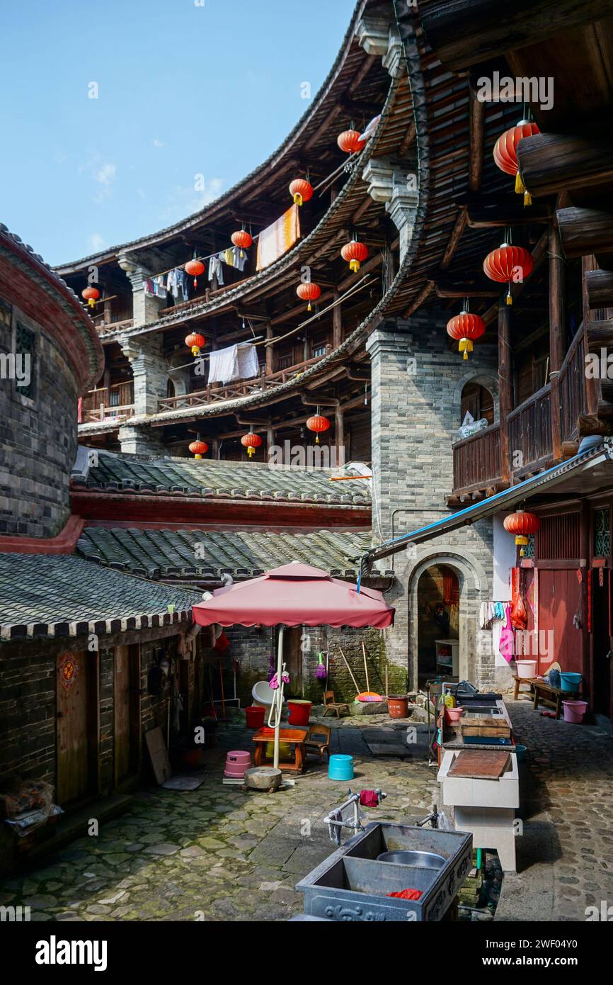 Zheng Cheng Lou tulou fait de terre battue, de pierre et de bois dans le Fujian, Chine Banque D'Images