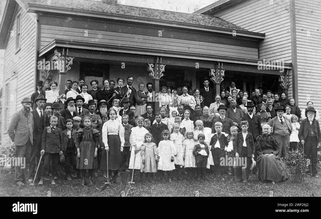 Grande réunion de famille en Pennsylvanie, CA. 1910. Banque D'Images