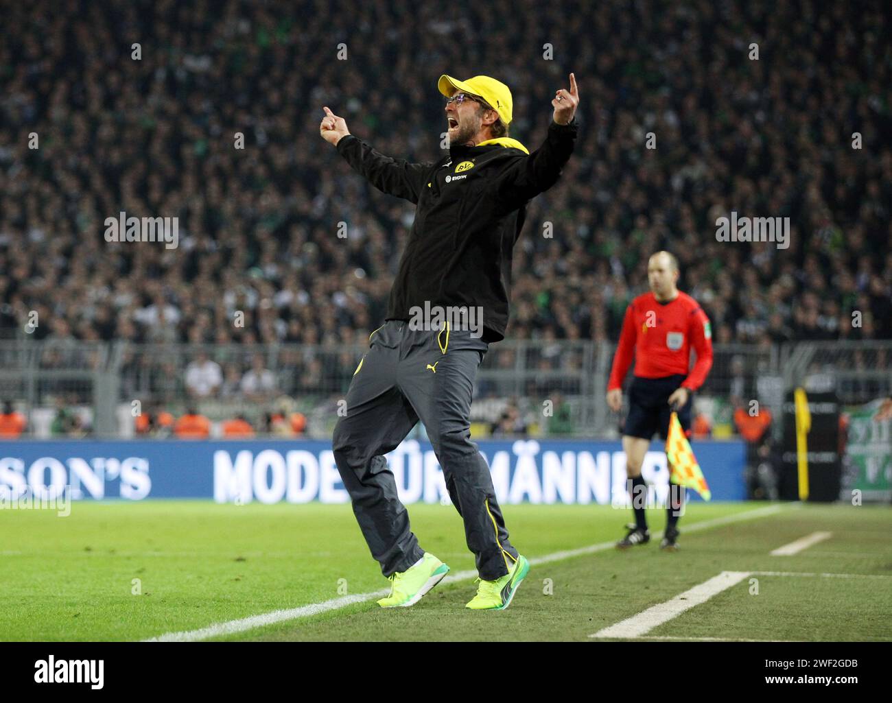 JŸrgen Klopp , entraîneur Borussia Dortmund Fu§ball 1.Bundesliga : Borussia Dortmund - Borussia Mšnchengladbach © diebilderwelt / Alamy stock Banque D'Images