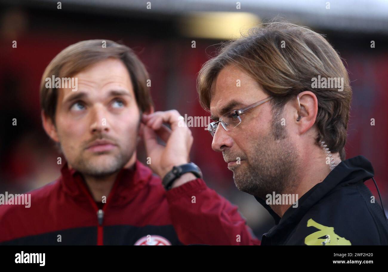 Entraîneur JŸrgen Klopp und Kollege Thomas Tuchel Fussball Bundesliga FSV Mainz 05 Borussia Dortmund 0:2 25.9.2010 saison 2010 / 2011 © diebilderwelt / Alamy stock Banque D'Images