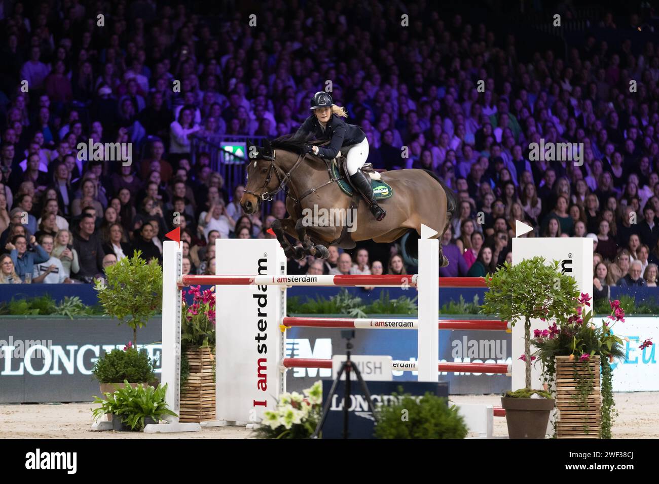 Amsterdam, pays-Bas - 27 janvier 2024. Sara Vingralkova, de République tchèque, participe au saut de la catégorie 1.60m CSI 5* au Jumping Amsterdam. Mark Spowart/Alamy Live News. Banque D'Images