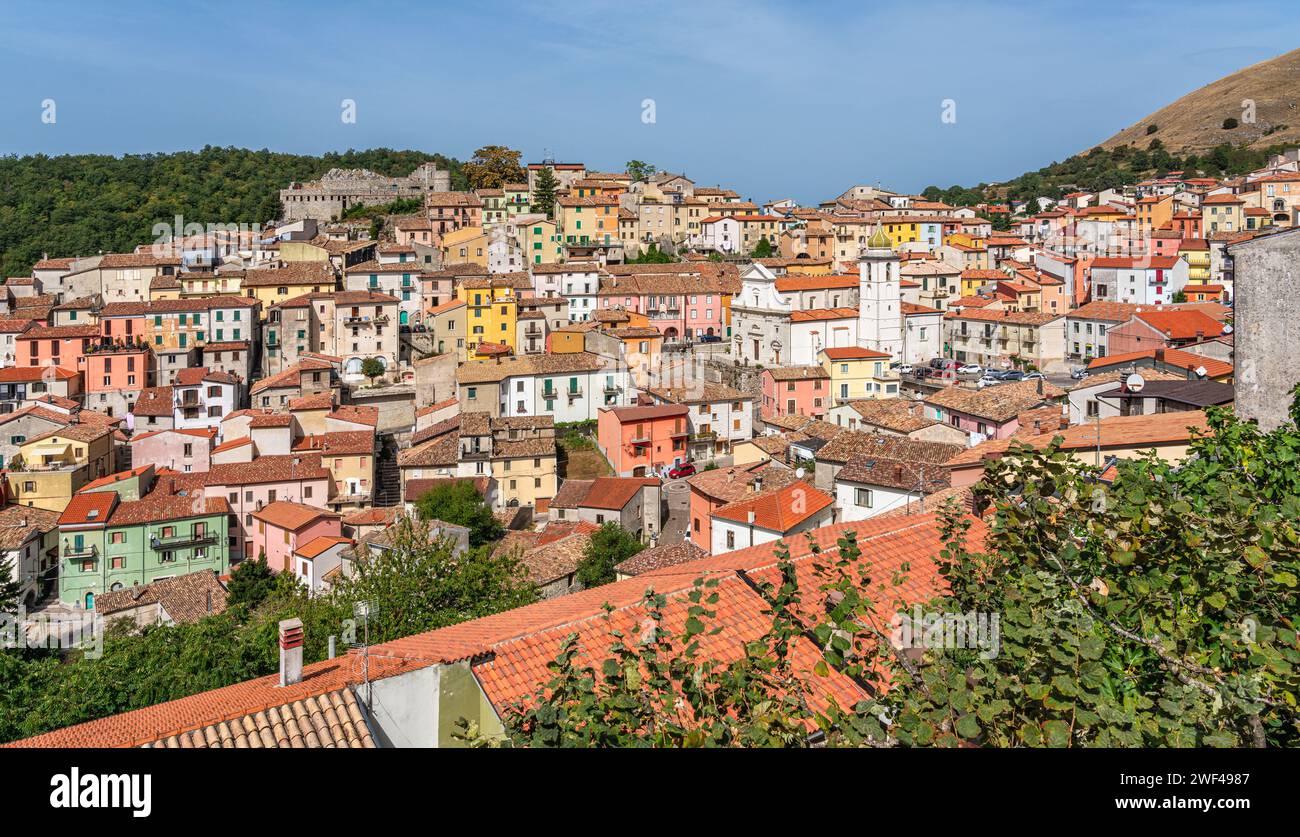 Vue panoramique dans le village de Miranda, province d'Isernia, Molise, Italie. Banque D'Images