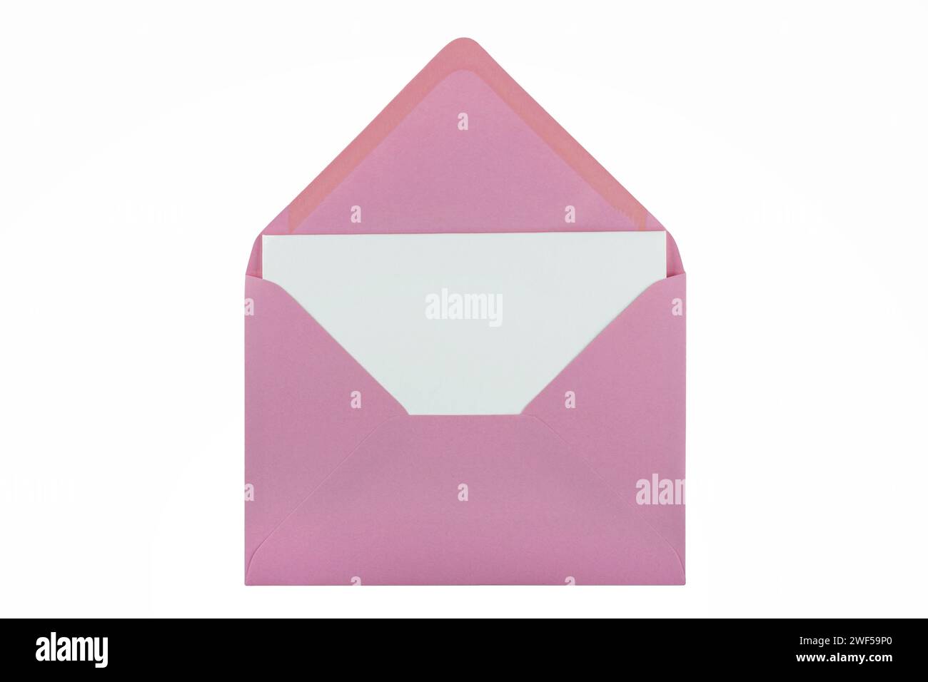 Carte de voeux blanche vide dans une enveloppe rose isolée sur un fond blanc Banque D'Images