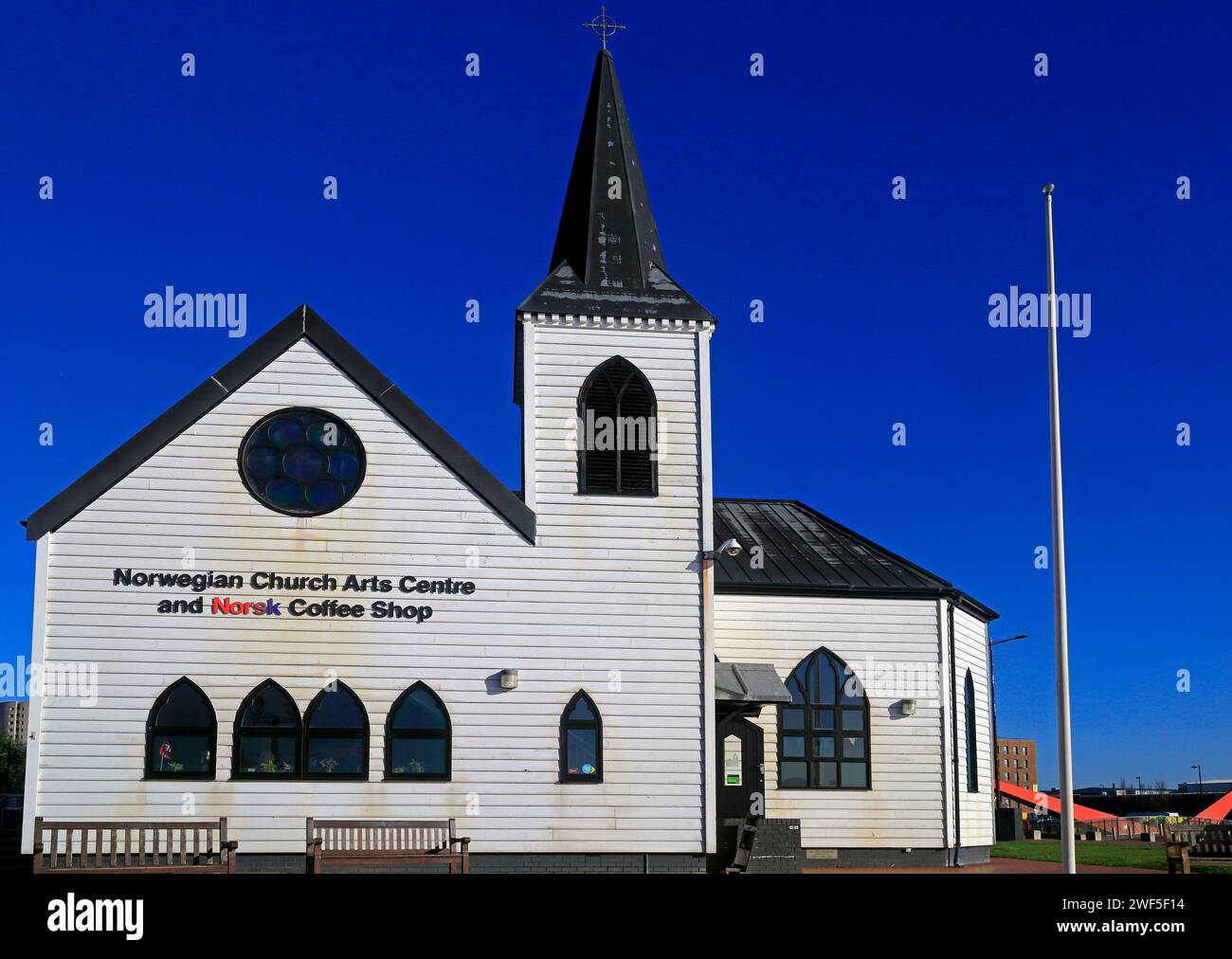 Le Norwegian Church Arts Centre et Norsk Coffee Shop, Cardiff Bay et barrage. Janvier 2024. Hiver. Banque D'Images