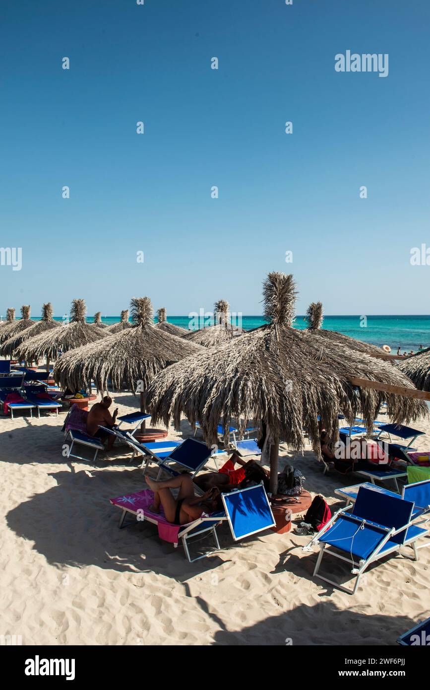 Plage de Torre San Giovanni, Salento, Pouilles, Italie Banque D'Images