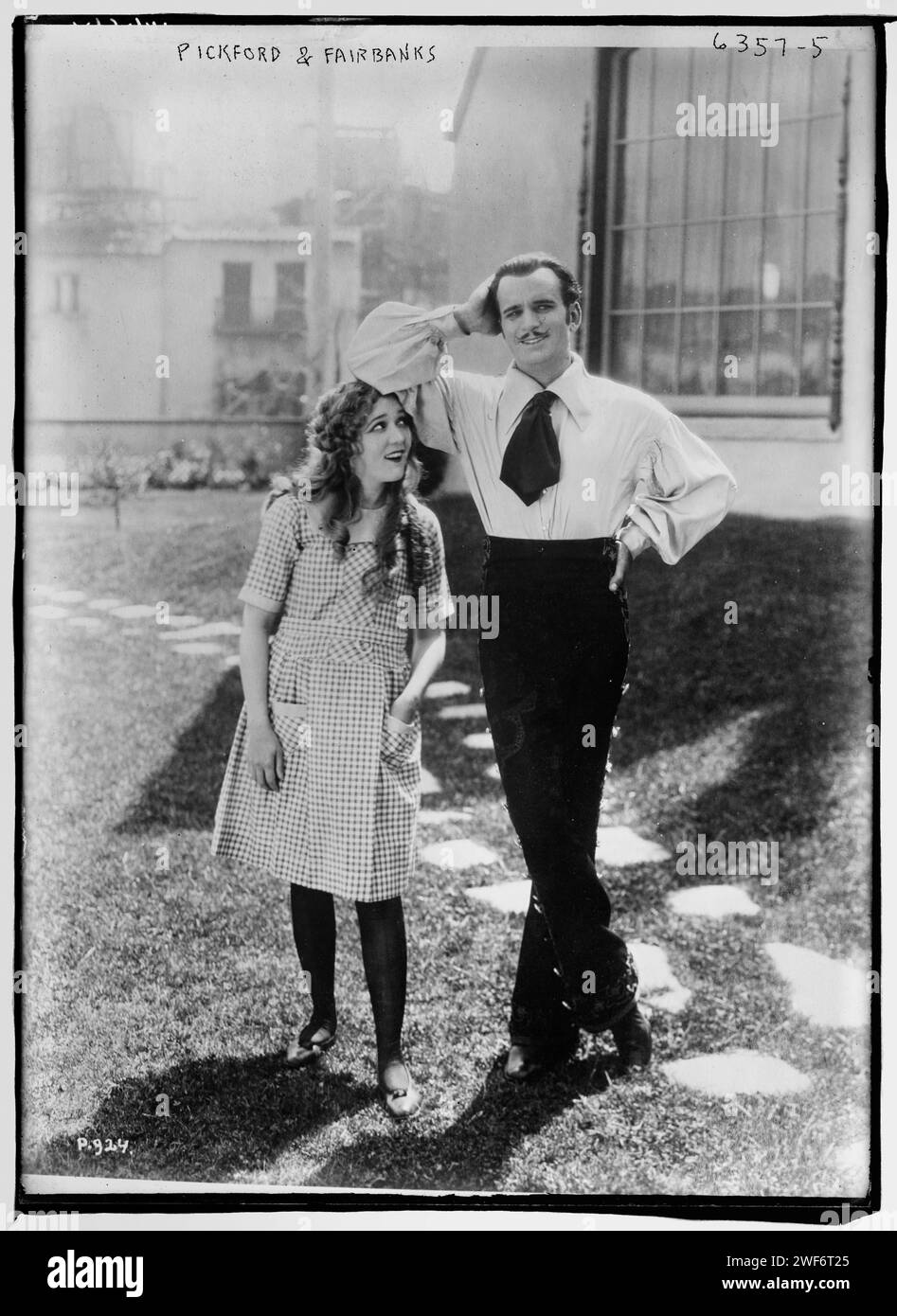 Couple marié et stars de cinéma, Mary Pickford et Douglas Fairbanks, c 1920 Banque D'Images