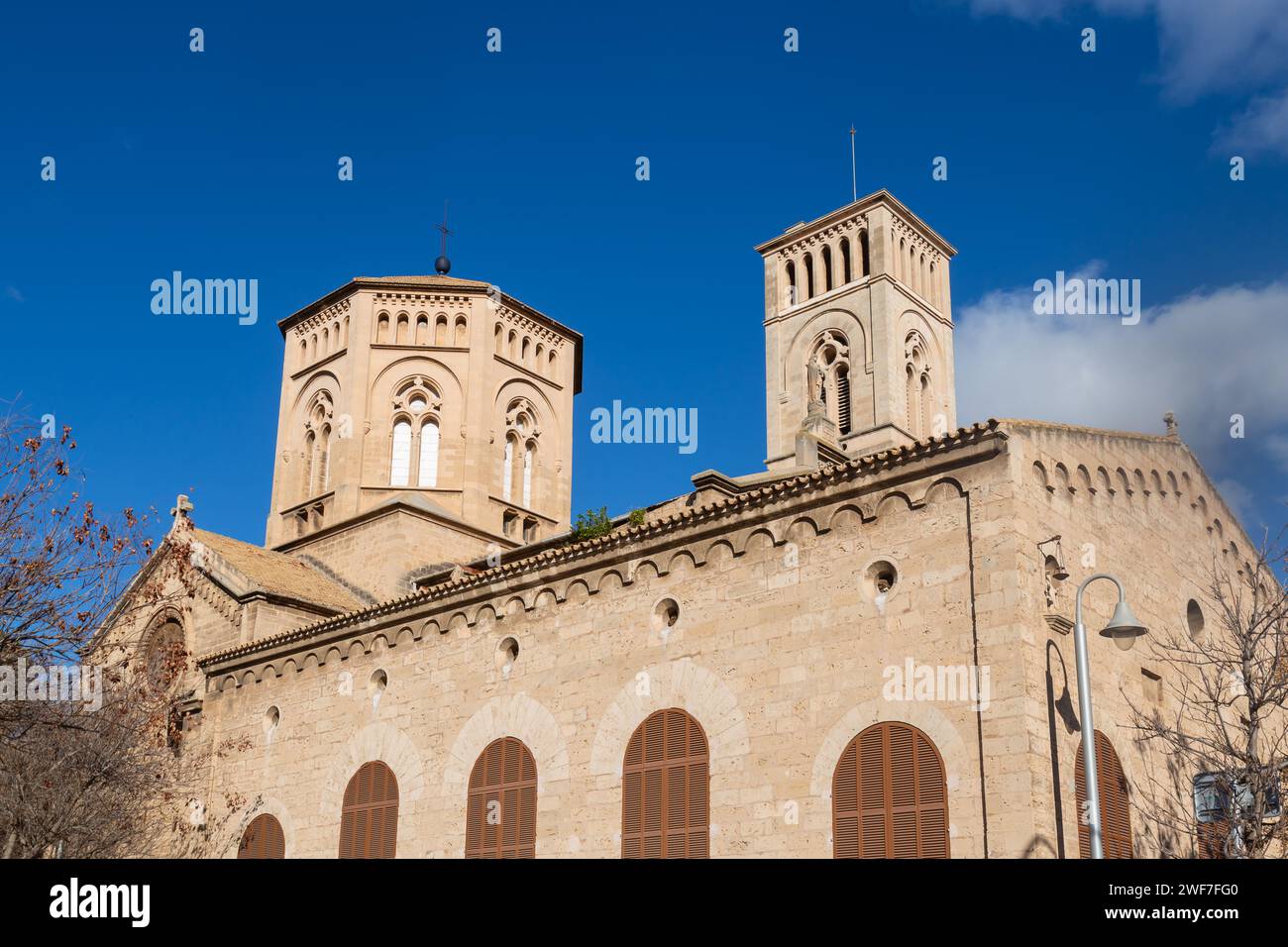 2 décembre 2023-extérieur de l'église Saint-Mage dans le quartier Santa Catalina de Palma, Majorque, Espagne. L'église Saint-Magi présente un mélange d'architecture Banque D'Images