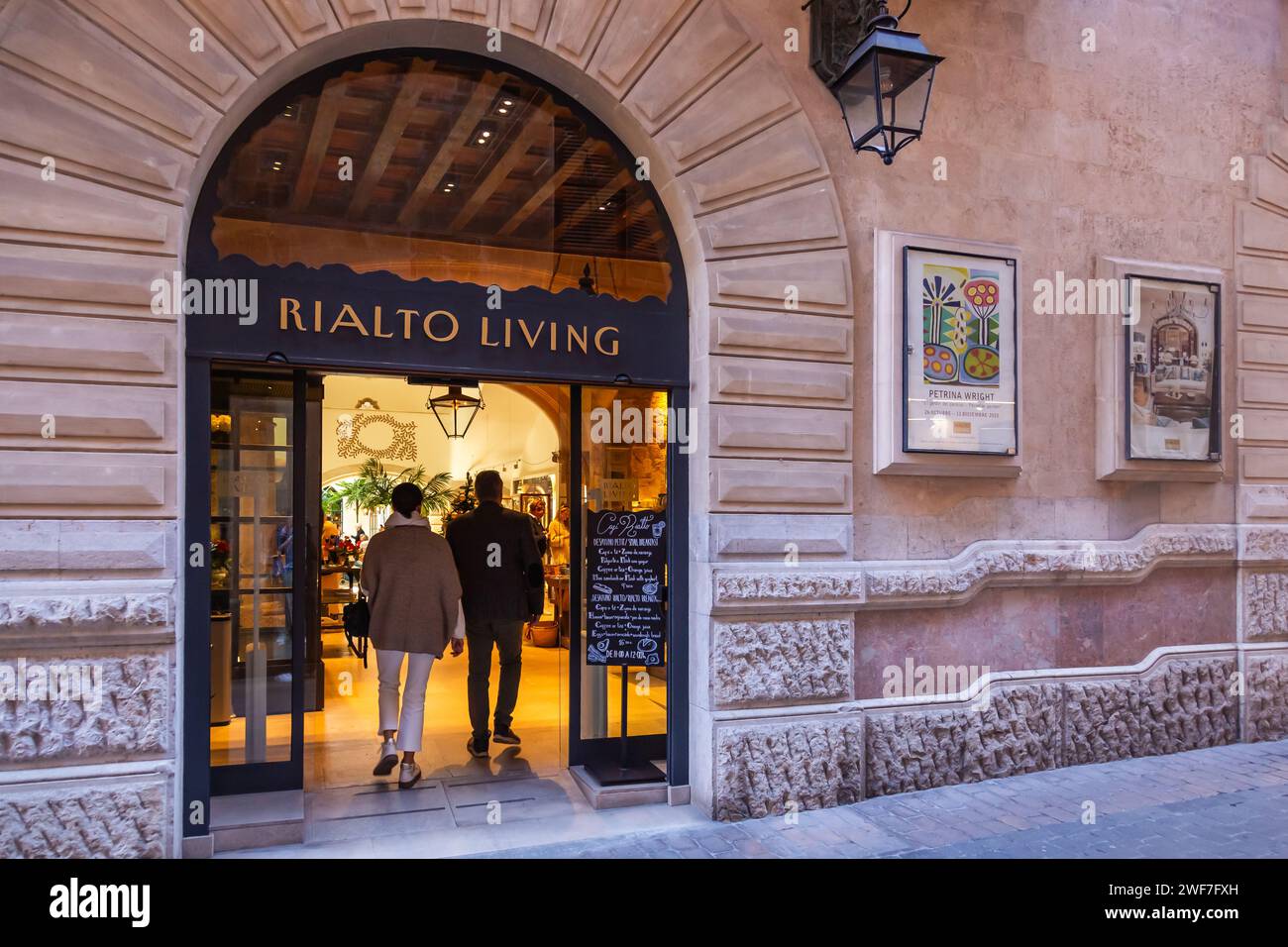 2 décembre 2023- extérieur de la boutique de luxe Rialto Living, Palma, Majorque. Banque D'Images