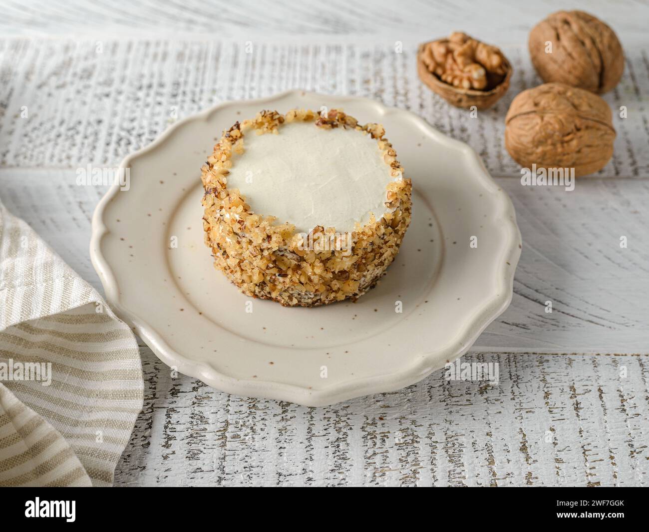 gâteau à la crème et aux noix Banque D'Images