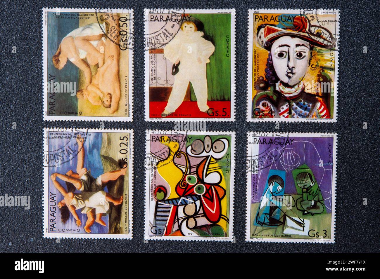 Série de différents timbres-poste avec peinture Pablo Picasso. PARAGUAY - circa 1981. Banque D'Images