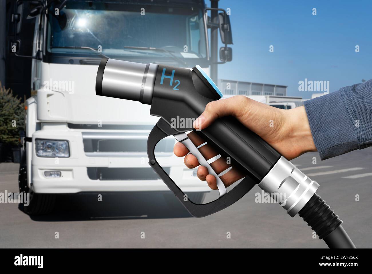 Flotte de semi-camions au centre logistique. Banque D'Images