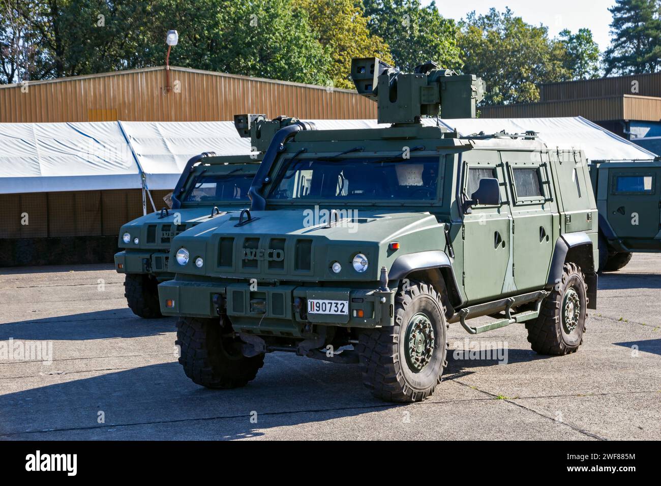 Armée belge Iveco LMV (Light Multirole Vehicle) à la base Kleine-Brogel. Peer, Belgique - 8 septembre 2023 Banque D'Images
