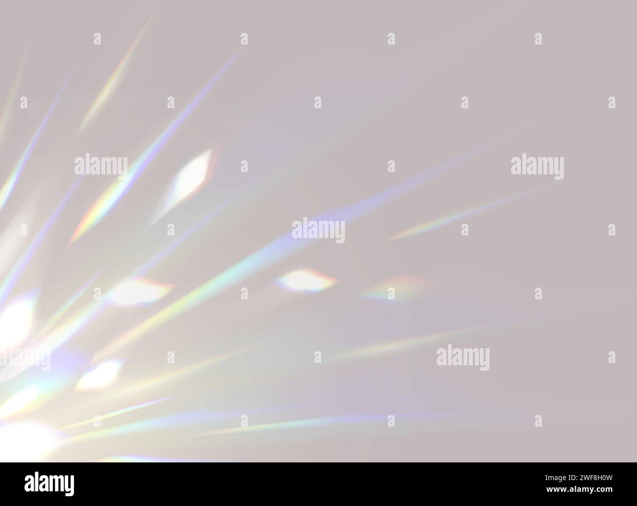 Fond de superposition de lumière de prisme de cristal. Effet de réflexion d'hologramme d'arc-en-ciel de vecteur, fuite de lumière étincelante avec des teintes vibrantes et réfraction spectrale. Toile de fond irisée floue captivante et éthérée Illustration de Vecteur