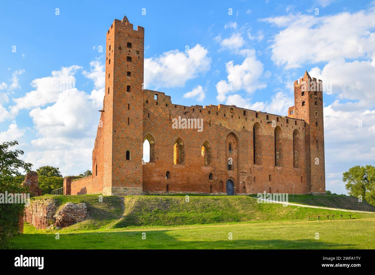 Ruines du château teutonique à Radzyń Chełmiński, Voïvodie de Kuyavie-Poméranie, Pologne. Banque D'Images