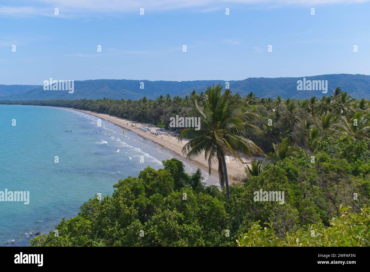 Vue de 4 Mile Beach à Port Douglas, Queensland Australie Banque D'Images