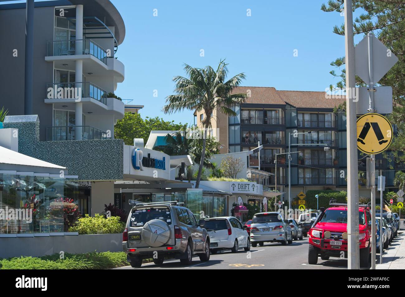 Caloundra, Queensland, Australie - 19 mars 2023 : l'Esplanade à Caloundra. Banque D'Images