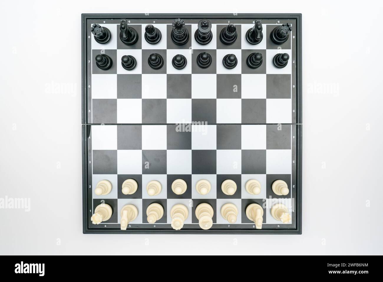 position de départ de la vue de dessus du jeu d'échecs. Banque D'Images