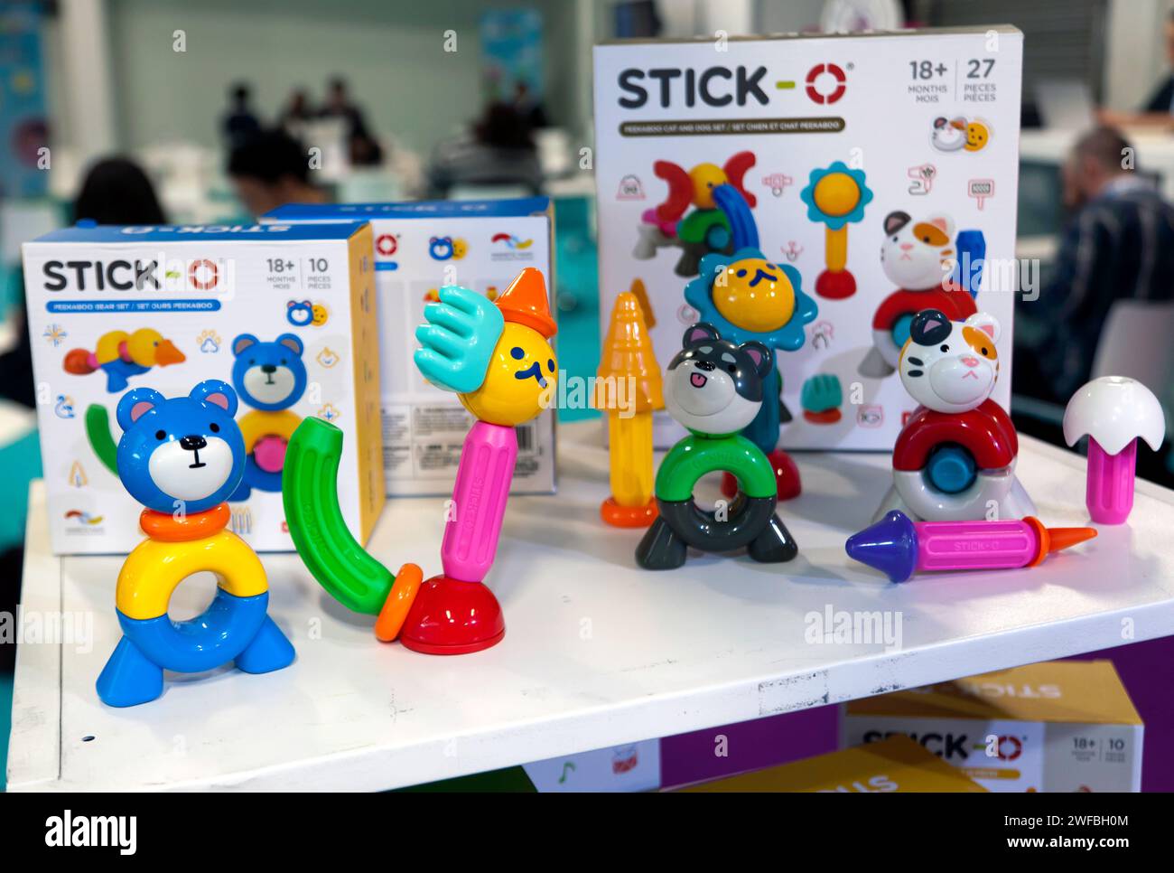 Stick-O, jouets de construction magnétiques préscolaires, exposés au salon du jouet 2024, Olympia Banque D'Images
