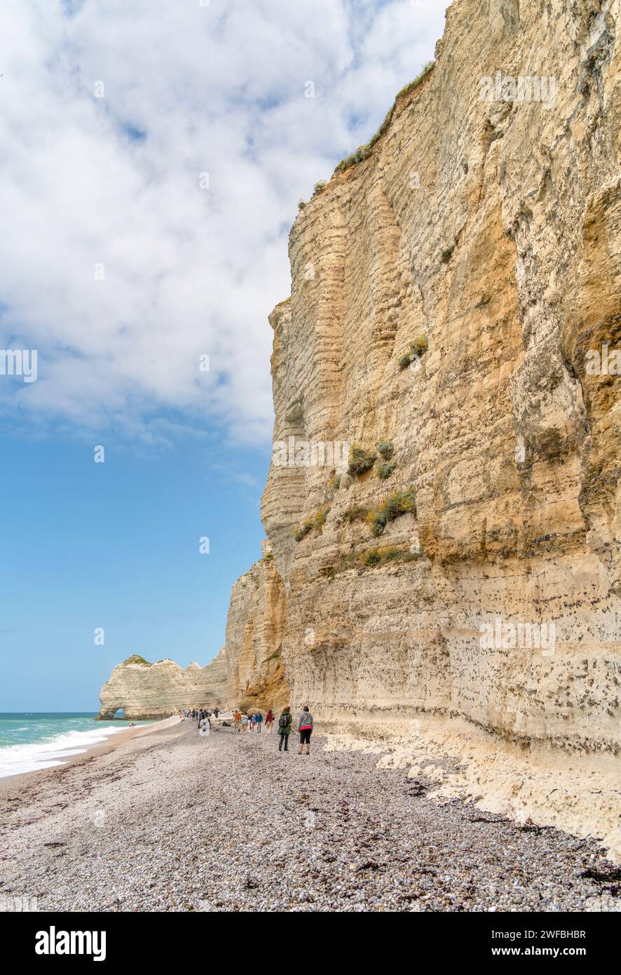 Paysage côtier autour d'Etretat, une commune du département de Seine-Maritime dans la région Normandie du Nord-Ouest de la France Banque D'Images