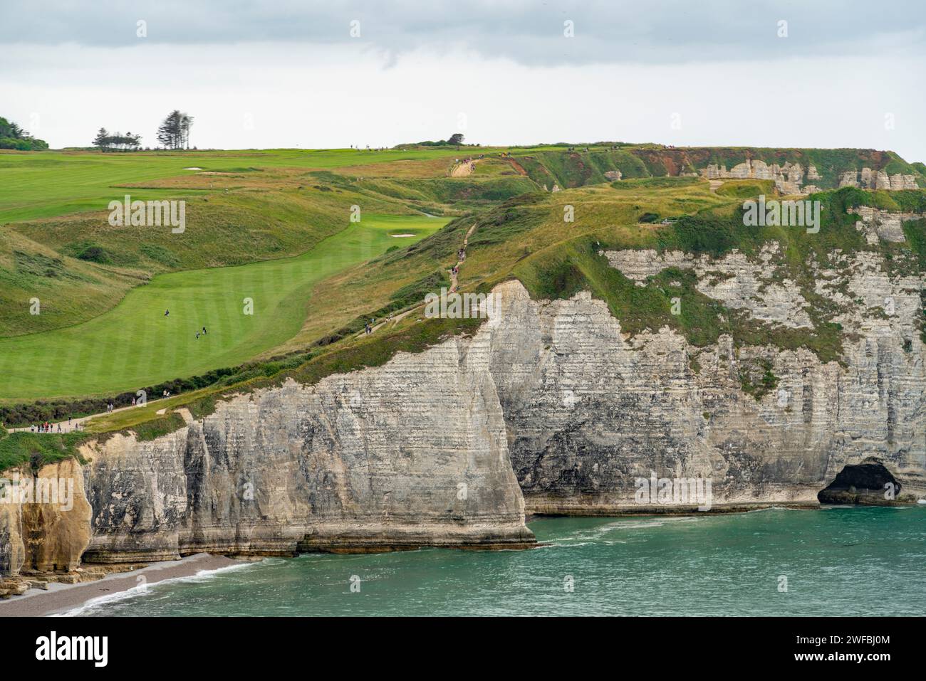 Paysage côtier autour d'Etretat, une commune du département de Seine-Maritime dans la région Normandie du Nord-Ouest de la France Banque D'Images
