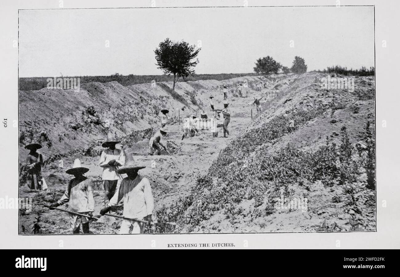 Extension des fossés à partir de l'IRRIGATION DU CANAL Article DANS LE MEXIQUE MODERNE. Par C. P. Mackie. Extrait du magazine Engineering consacré au progrès industriel Volume XI octobre 1897 The Engineering Magazine Co Banque D'Images