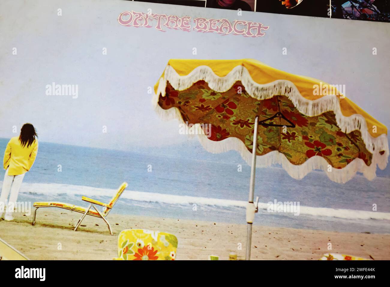 Viersen, Allemagne - janvier 9. 2024 : gros plan de la pochette de l'album vinyle Neil Young sur la plage de 1974 Banque D'Images