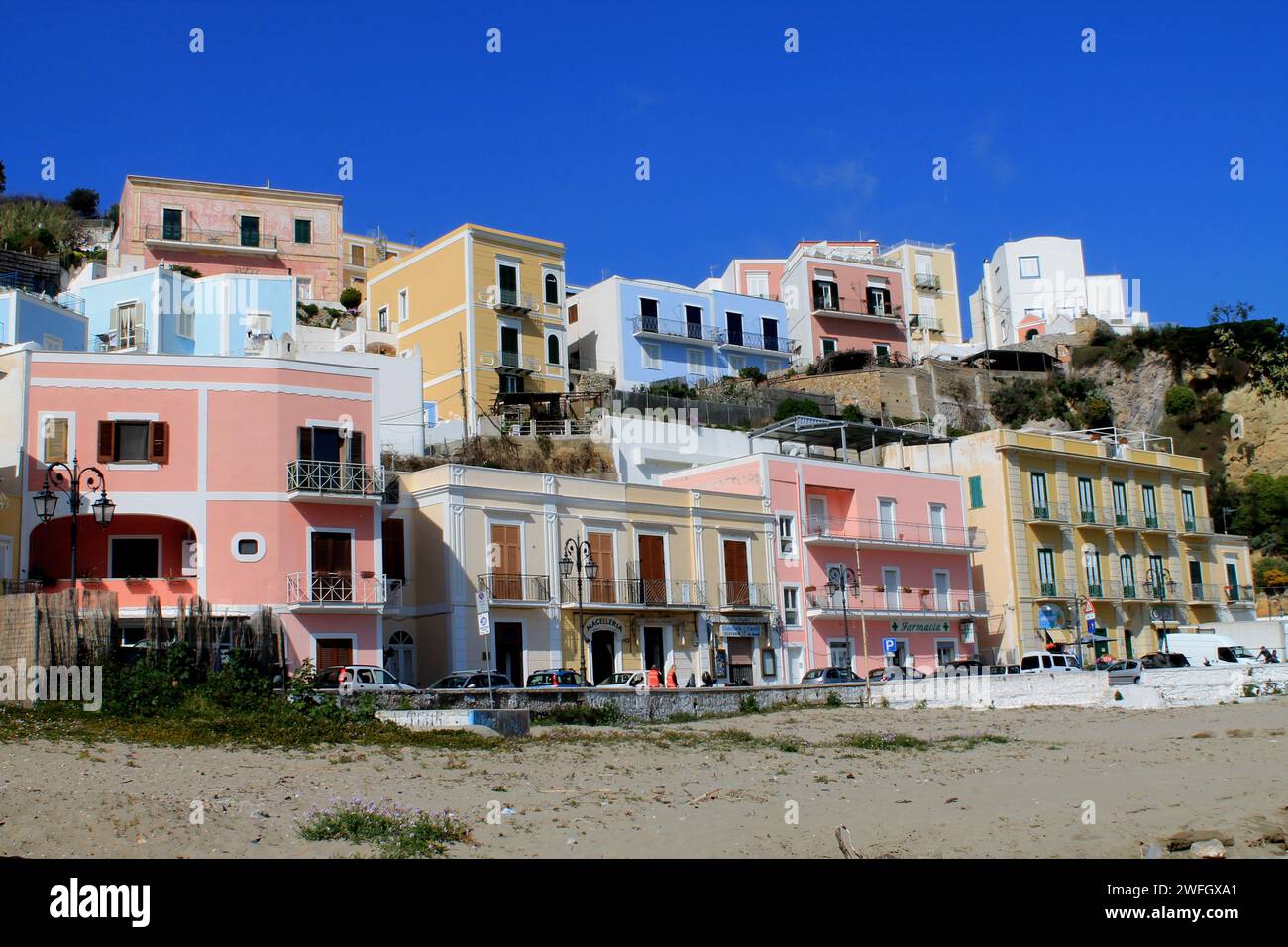 Case del porto di Ponza, Italie Banque D'Images