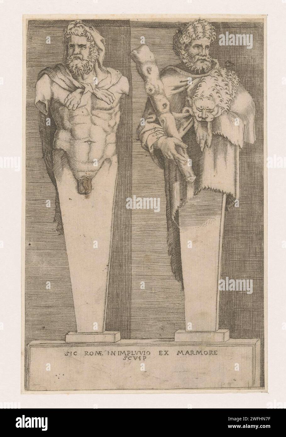 Deux Hermen d'Hercule, Maître du dé (peut-être), d'après Agostino Veneziano, 1536 - c. 1570 imprimer deux Hermen (pilier carré avec buste humain ou haut du corps) d'Hercule. La gauche est le haut du corps et les organes génitaux d'Hercule, la peau de lion avec la tête et les jambes sur la tête et les épaules. Le juge a le haut du corps d'Hercule avec son club à la main. Les Hermen sont sur une élévation avec un texte de deux lignes en latin. Papier italien. gravure à l'encre / stylo partie constructive (architecturale)  êtres humains. (Histoire de) Hercules (Heracles) Banque D'Images