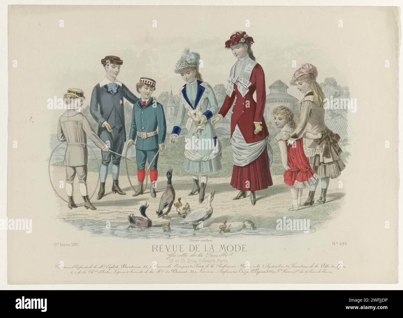 Revue de mode, Family gazette, dimanche 8 mai 1881, 10e année, n ° 488 : costumes pour enfants (...), Anonyme, 1881 sept costuums différents pour garçons et filles, selon la légende de l'entrepôt anglais. De gauche à droite (1 à 7) : 1. costume pour un garçon de sept ans, composé d'un pantalon de genou et d'un chemisier. Chapeau de paille décoré d'un ruban. 2. Costume de Blue Laeken pour un garçon de douze ans. 3. Costume de Groen Laeken pour un garçon de huit ans. Ceintuur de cuir jaune. Casquette verte avec pneu écossais à damier. 4. 'toilette 'pour une fille de onze-douze ans. Robe anglaise Banque D'Images