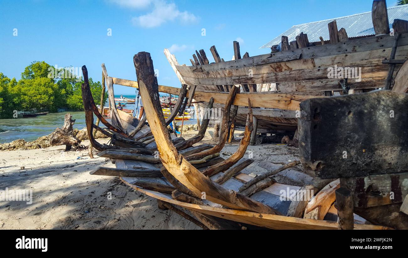 Bateau en construction sur la côte nord Zanzibar Tanzanie Banque D'Images