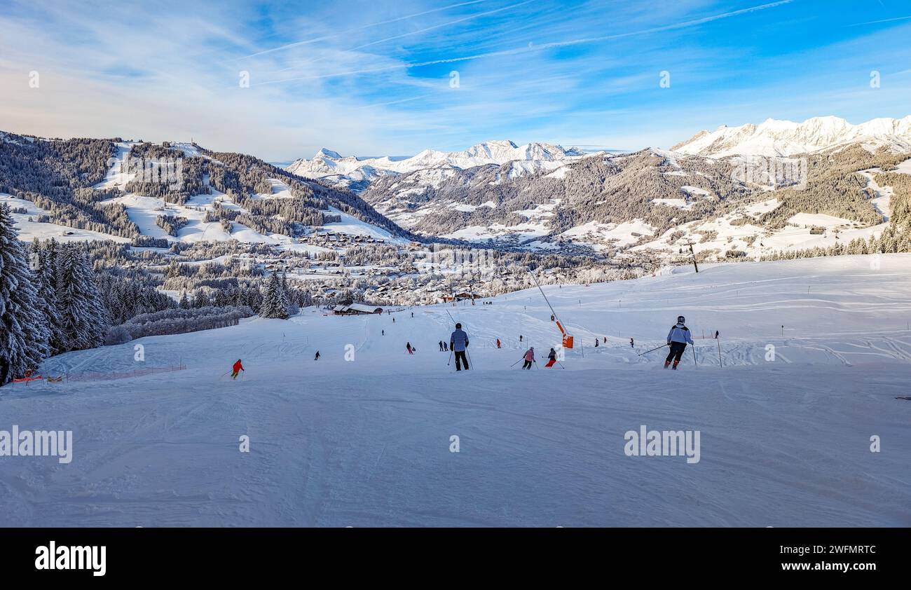 Ski d'hiver à Bellvue Saint-Gervais-les-bains, montagne des Alpes, France. Banque D'Images