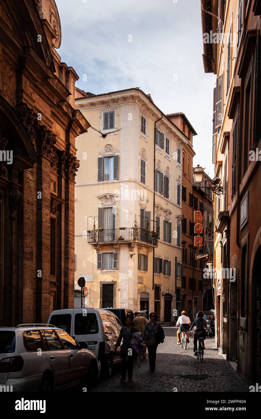Via di Monserrato, dans le centre historique de Rome, Italie Banque D'Images