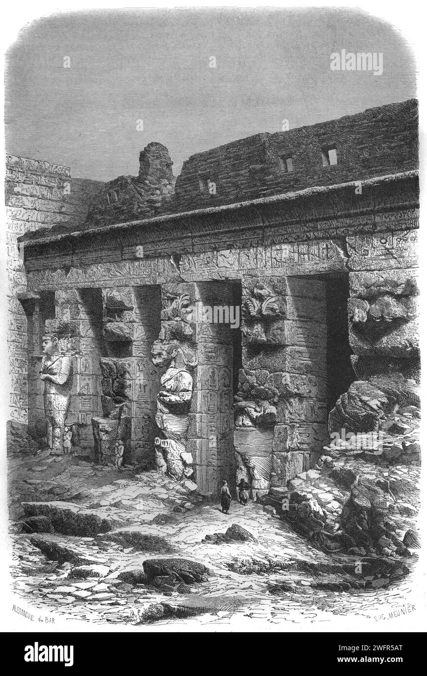 Cour intérieure avec colonnes massives de pierre de Medinet Habu, Temple mortuaire de Ramsès II (c9ème av. J.-C.) Egypte. Gravure vintage ou historique ou Illustration 1863 Banque D'Images