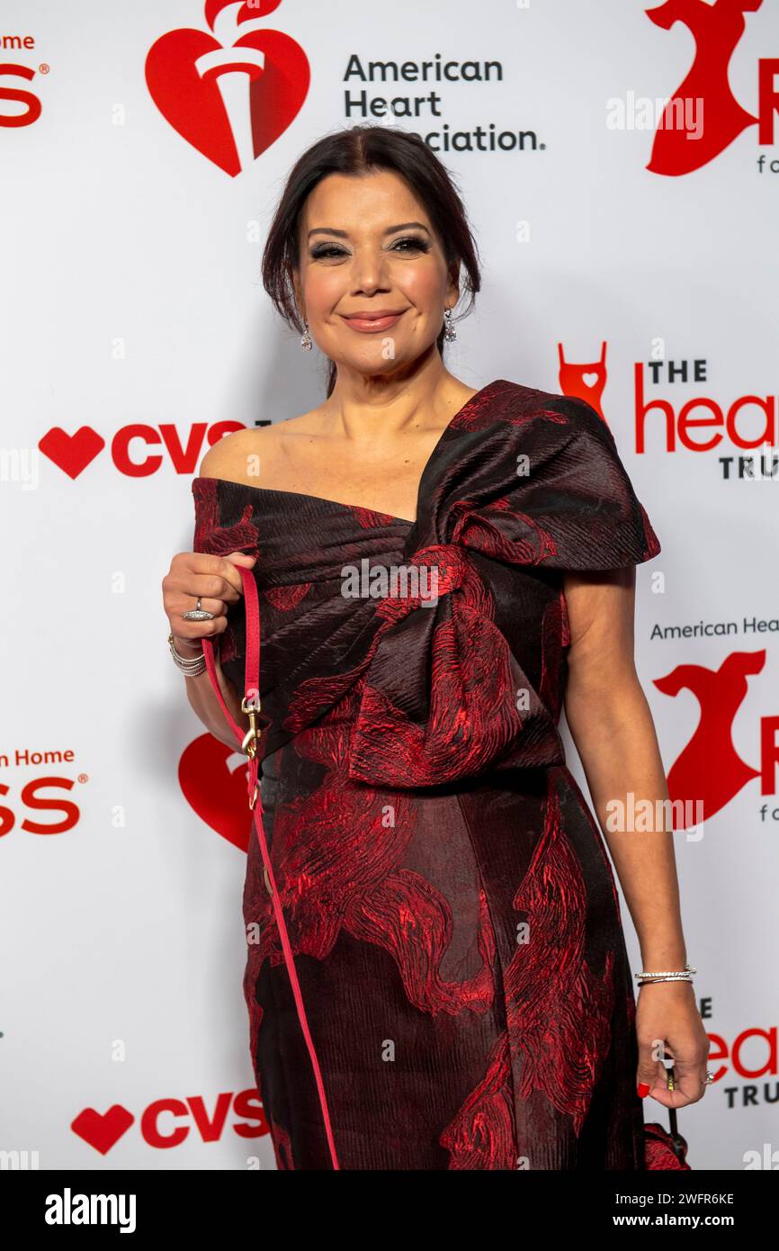 New York, États-Unis. 31 janvier 2024. NEW YORK, NEW YORK - 31 JANVIER : Ana Navarro assiste au Red Dress Collection concert 2024 de l'American Heart Association au Jazz au Lincoln Center le 31 janvier 2024 à New York. Crédit : Ron Adar/Alamy Live News Banque D'Images