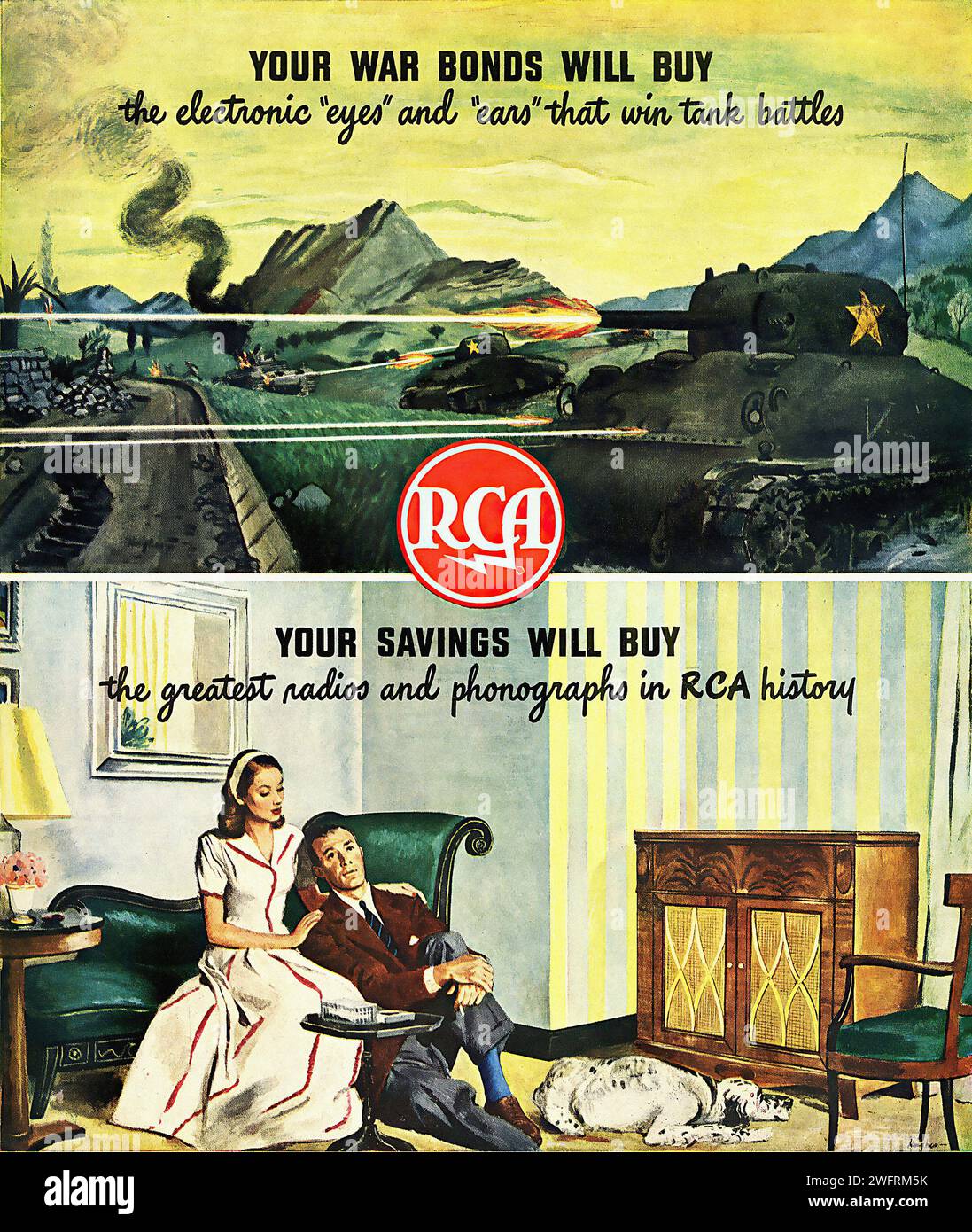 “VOS OBLIGATIONS DE GUERRE ACHÈTERONT LES “YEUX” ET les “OREILLES” ÉLECTRONIQUES QUI GAGNERONT LES BATAILLES”, “VOS ÉCONOMIES ACHÈTERONT LES PLUS GRANDES RADIOS ET PHONOGRAPHES DE L’HISTOIRE de RCA”, “RCA” C’est une publicité américaine vintage de la Seconde Guerre mondiale pour RCA. La publicité est divisée en deux sections, chacune avec une illustration et un message distincts. La section supérieure, placée sur un fond vert, représente une scène de guerre avec des chars et des explosions, accompagnée du texte sur les obligations de guerre achetant des «yeux» et des «oreilles» électroniques. La section inférieure, avec un fond jaune, montre une scène domestique d'un couple assis sur une co Banque D'Images