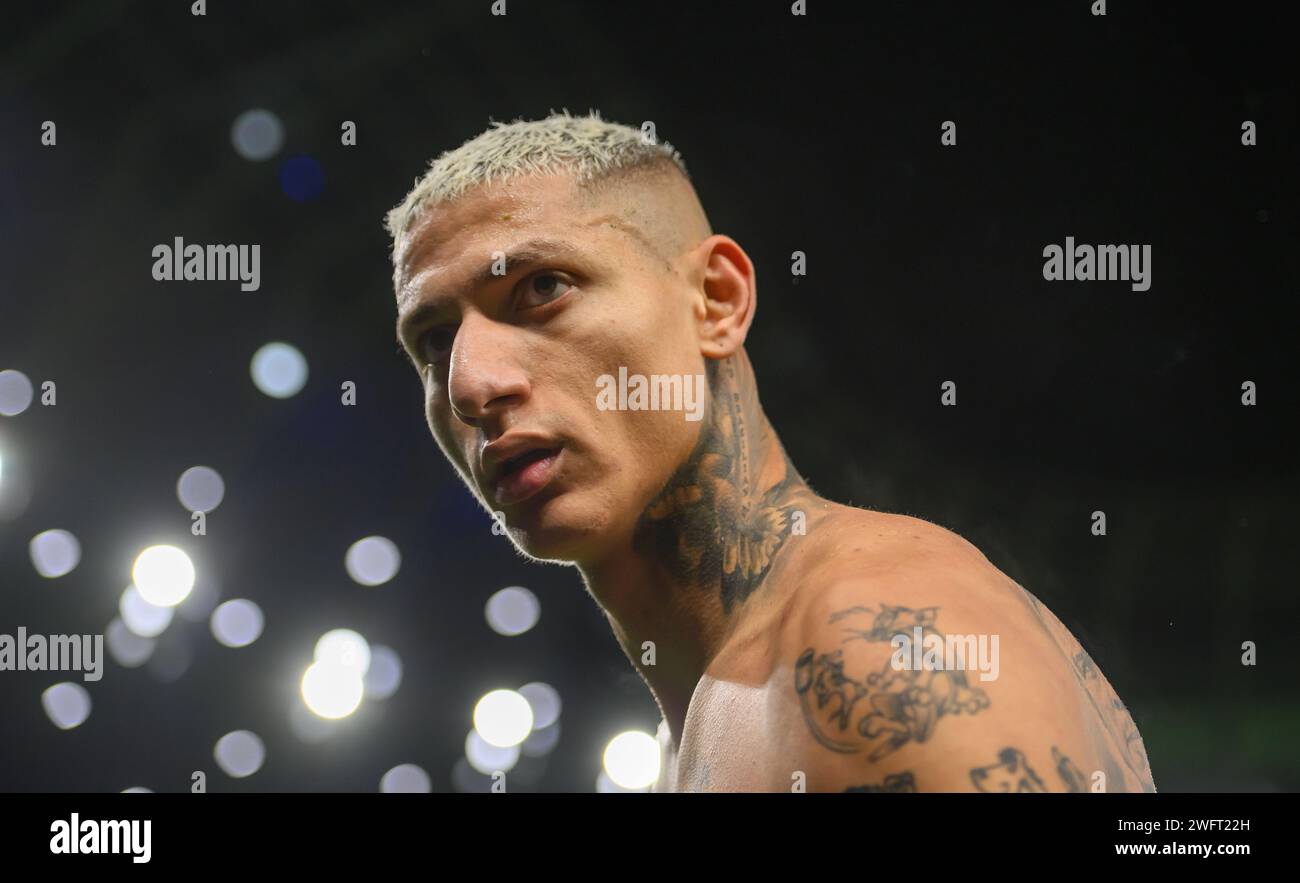 Londres, Royaume-Uni. 31 janvier 2024. 31 janvier 2024 - Tottenham Hotspur v Brentford - Premier League - Tottenham Hotspur Stadium. Richarlison de Tottenham célèbre et enlève son maillot à la fin du match. Crédit photo : Mark pain/Alamy Live News Banque D'Images
