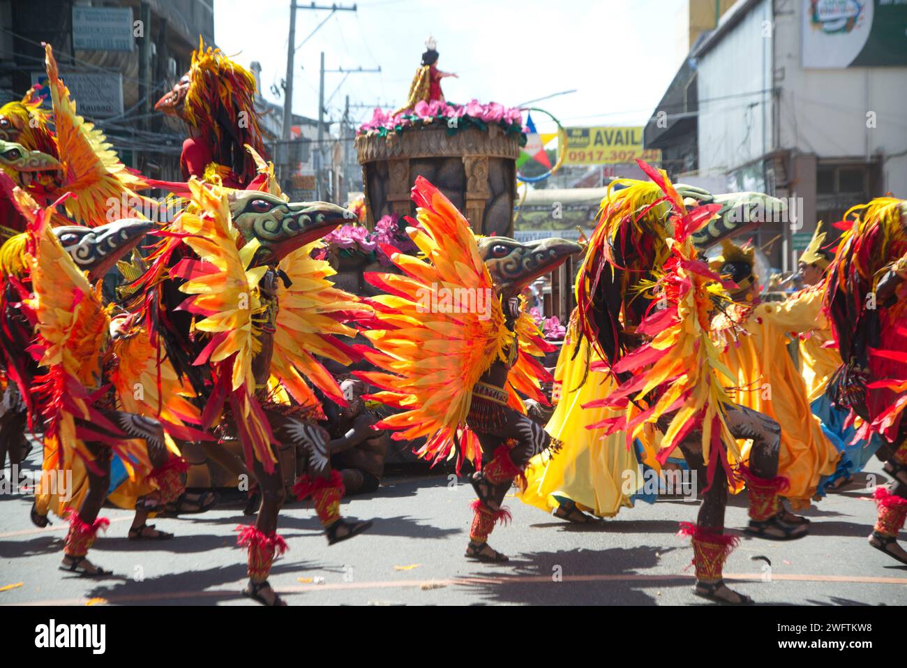 Participants Dinagyang festival.Dinagyang festival religieux et culturel organisé en l'honneur de Santo Niño, ce festival est considéré comme un festival mondial. Banque D'Images