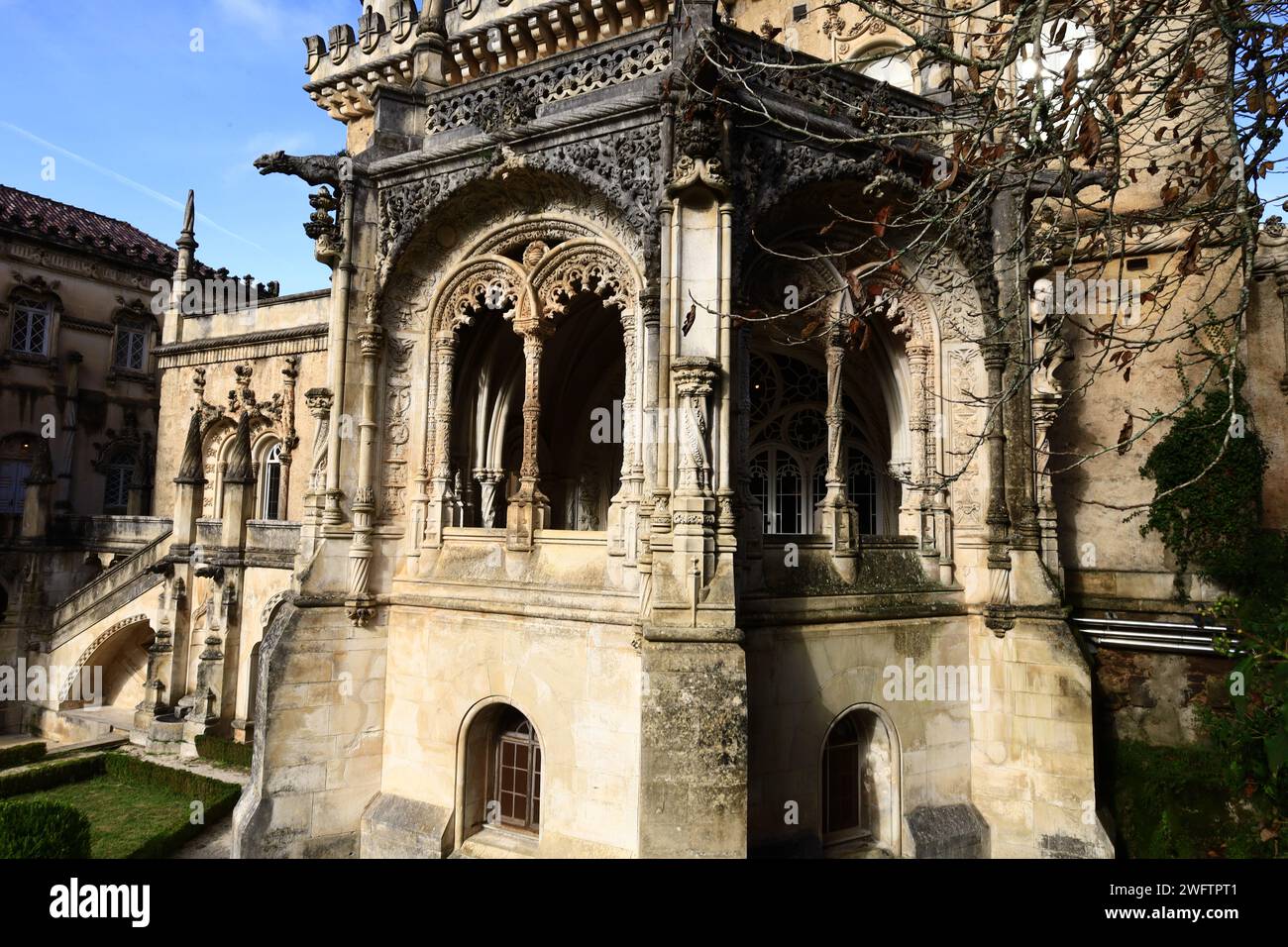 Convento de Santa Cruz do Buçaco est un ancien monastère carmélite situé dans la Mata Nacional do Buçaco Banque D'Images