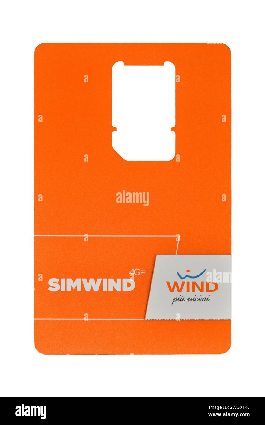 Emballage de carte sim orange SIMWIND par WIND Telecom Italie isolé sur blanc Banque D'Images