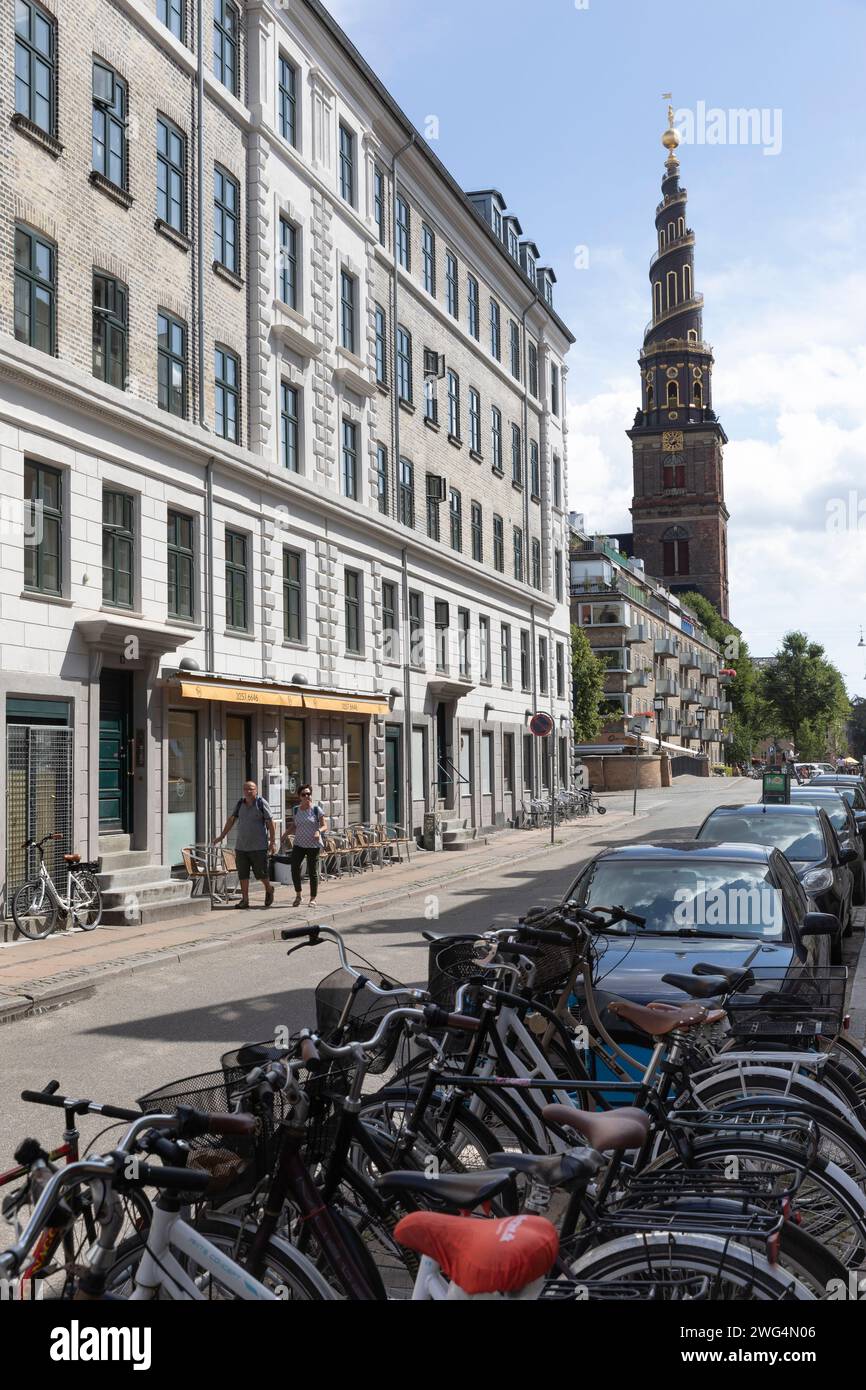 Die evangelisch-lutherische Erlšserkirche (dŠnisch Vor Frelsers Kirke) ist eine Barockkirche in der dŠnischen Hauptstadt Kopenhagen. SIE ist besonders Banque D'Images