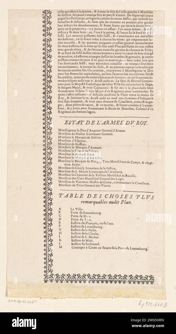 Feuille de texte sur la carte du siège de Thionville, 1643, 1644 feuille de texte sur la carte du siège de Thionville par l'armée française sous le commandement de Lodewijk II de Bourbon-Condé, duc d'Enghien, du 18 juin au 10 août 1643. Tekstblad avec une liste de commandants français, les Legenda A-M et une partie de la description du siège en français. Avec bordure ornementale. Partie (en bas à gauche) d'un ensemble non assemblé composé de la carte du siège et de quatre magazines de texte. Imprimeur : Francepublisher : impression typographique papier Paris Thionville Banque D'Images