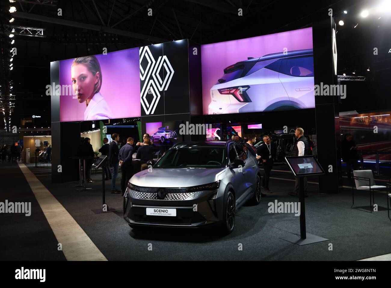 Renault lors de la projection presse de vendredi lors du plus grand salon européen de la voiture électrique, eCarExpo, à l'arène Friends de Stockholm, en Suède. Banque D'Images