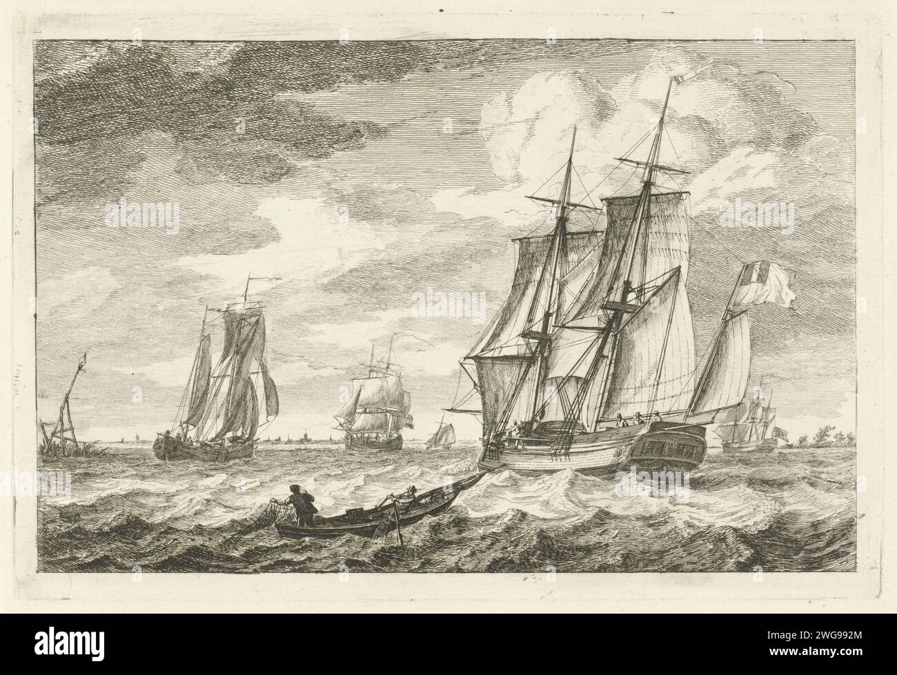 Brik et d'autres navires sur une large mer, Gerrit Groenewegen, 1793 imprimer Seascape avec des voiliers et au premier plan un sloop avec deux figures. L'un des hommes du sloop est ramé, tandis que l'autre verse un filet de pêche au gouvernail. Cette impression fait partie d'une série de cinq impressions avec différents voiliers. Navires de gravure de papier Rotterdam (en général) Banque D'Images