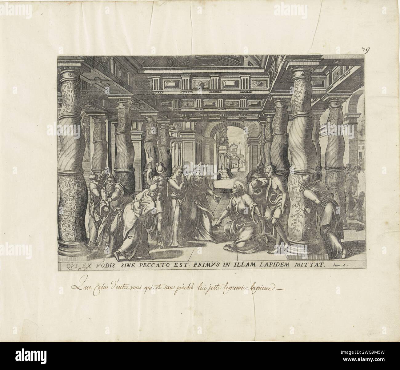 Christ et la femme adultère, Lucas van Doechum, après Gerard van Groeningen, 1585 estampe dans le temple, divers pharisiens amènent une femme qui est attrapée adultère en Christ. Les pharisiens demandent ce que Christ pense de la loi de Moïse qui stipule que de telles femmes doivent être lapidées. Christ les regarde après avoir écrit avec son doigt sur le sol, et dit que celui qui est sans péché devrait jeter la première pierre. Sous le spectacle une référence en latin au texte de la Bible en Jean. 8. La gravure sur papier d'Anvers les pharisiens amènent une femme accusée d'adultère devant Christ (Jean 8:2-11). Christ pointe Banque D'Images