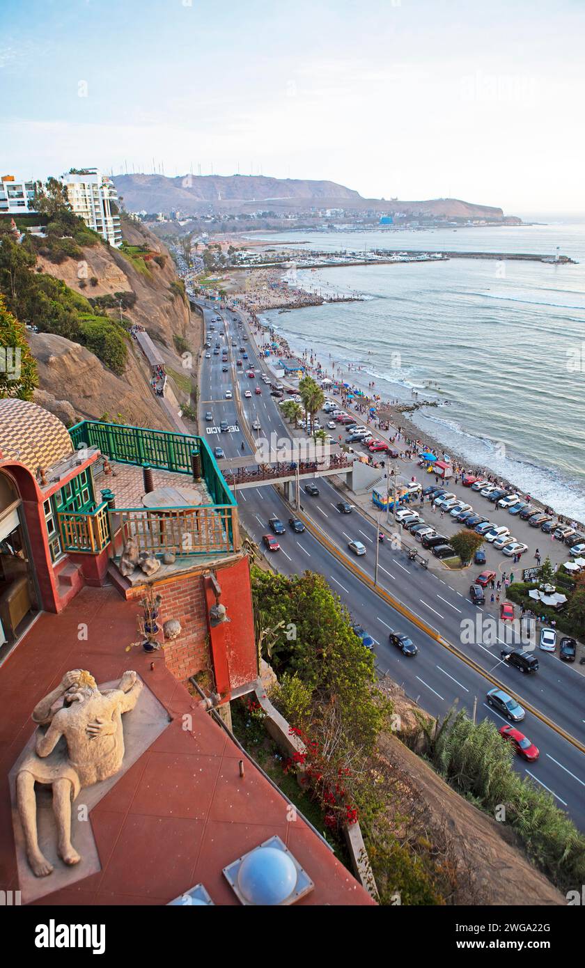 Côte dans le district de Barranco, Lima, Pérou Banque D'Images