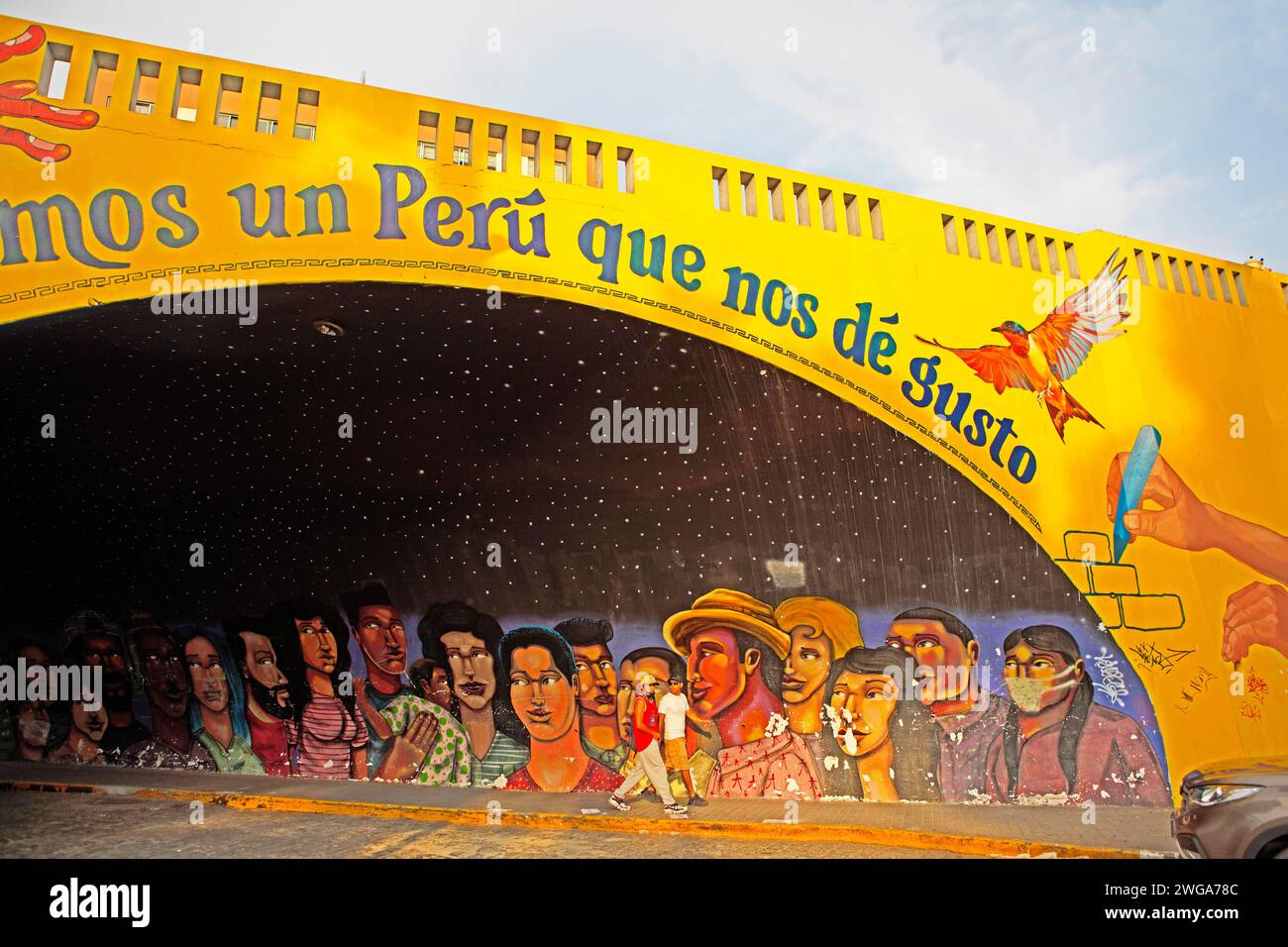 Métro peint dans le district de Barranco, Lima, Pérou Banque D'Images